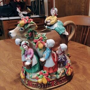 2000 Fitz And Floyd 12 Days Of Christmas 8 Maids A Milking 16 Oz Pitcher. Rare